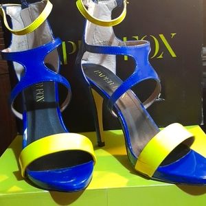 Women Lightly worn Heels